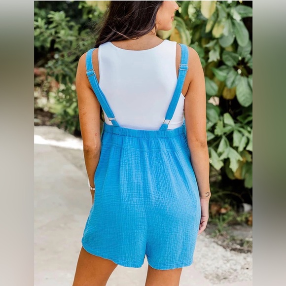 Gauzy Summer Romper - Picture 2 of 10